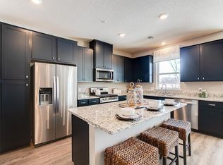 6585 Genevieve Trl, Cottage Grove, MN 55016
