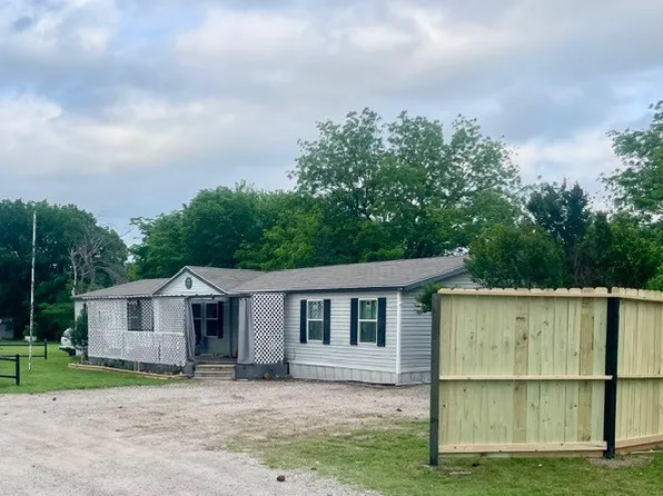 46 Garden Ln, Ardmore, OK 73401