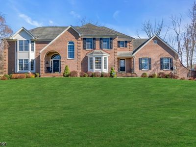 27 Shy Creek Rd, Pittstown, NJ, 08867
