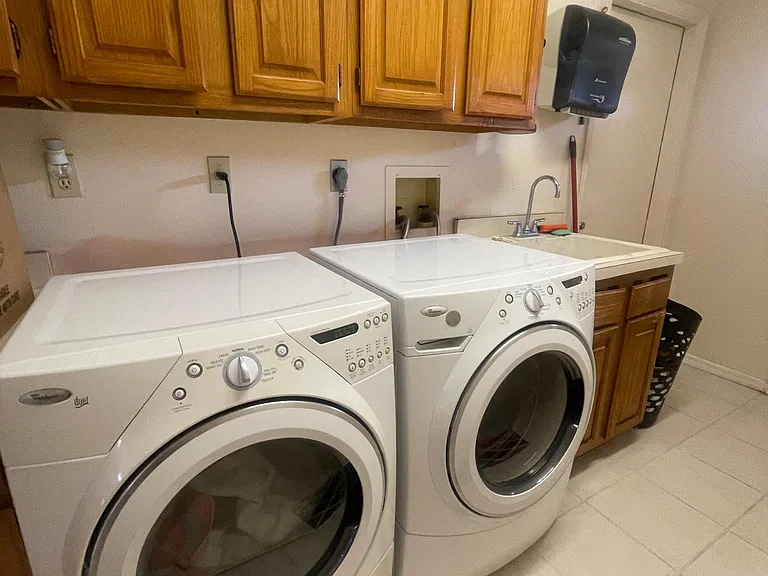 Washer & Dryer