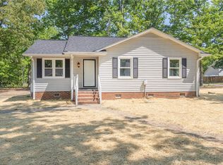 113 Linda Ln, Honea Path, SC 29654