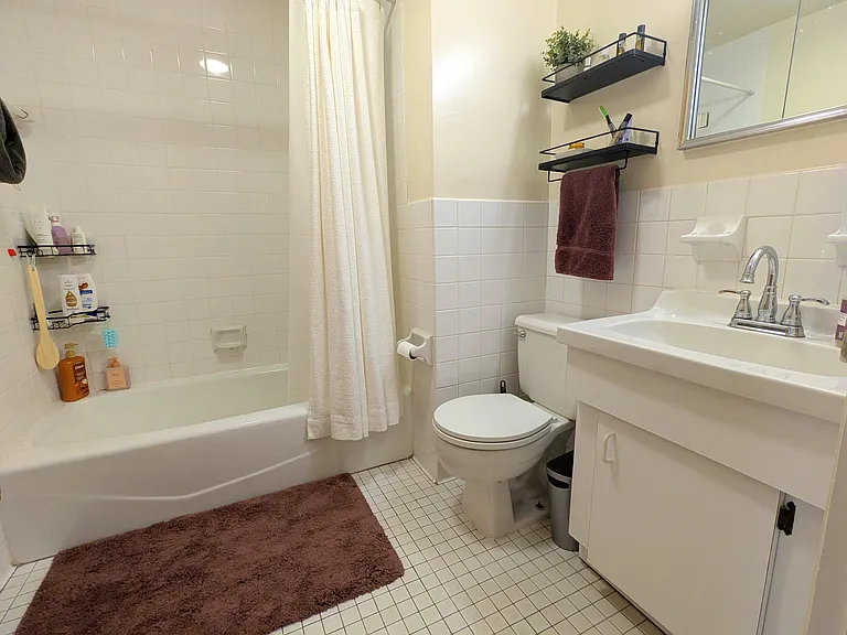 60 W 75th St #4C — Photo 6