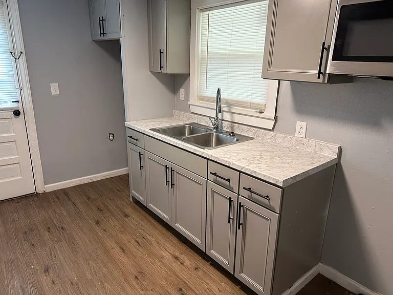130 Shady Ln — Photo 6