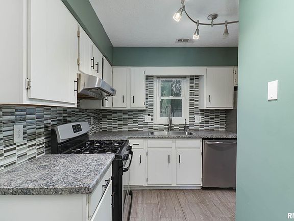 5th image of 14 Carraway Ct