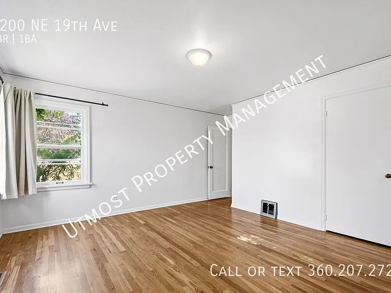 5200 NE 19th Ave — Photo 8