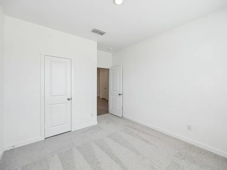 9112 Suttonridge Dr — Photo 21