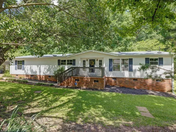 185 Claridge Ct, Fountain Inn, SC 29644