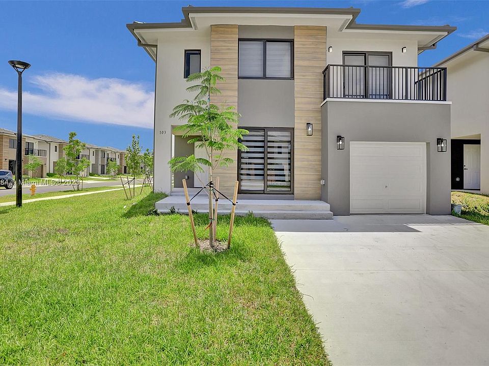 1st image of 103 NW 10th Pl