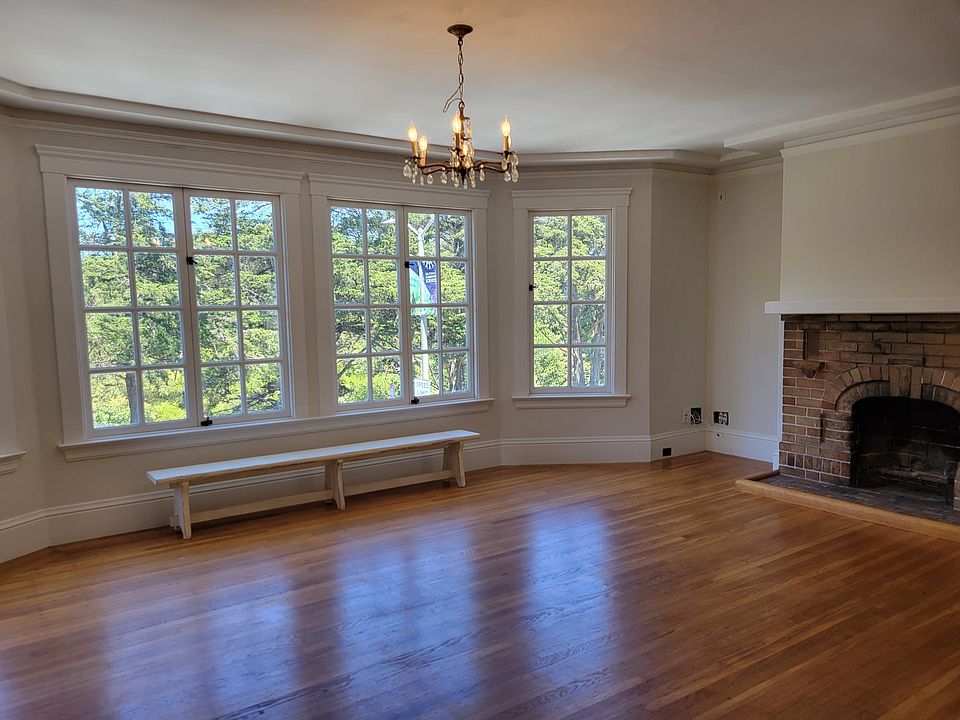 1st image of 1135 Lincoln Way