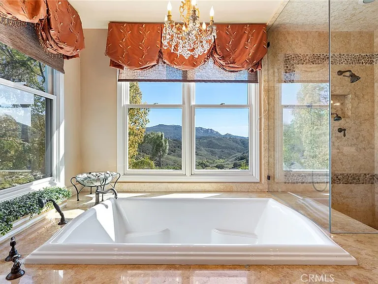 24920 Paseo Del Rancho — Photo 48