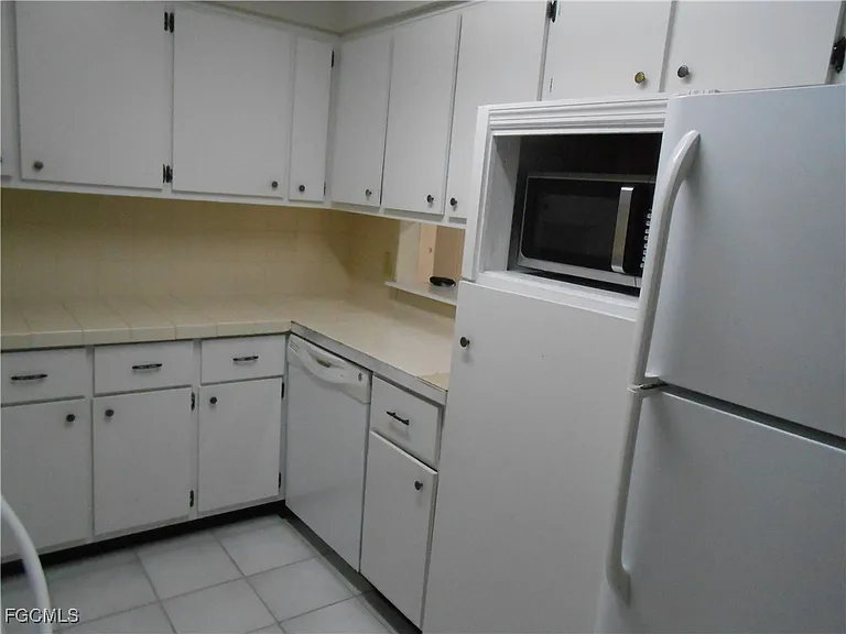 241 Thistle Ct — Photo 11