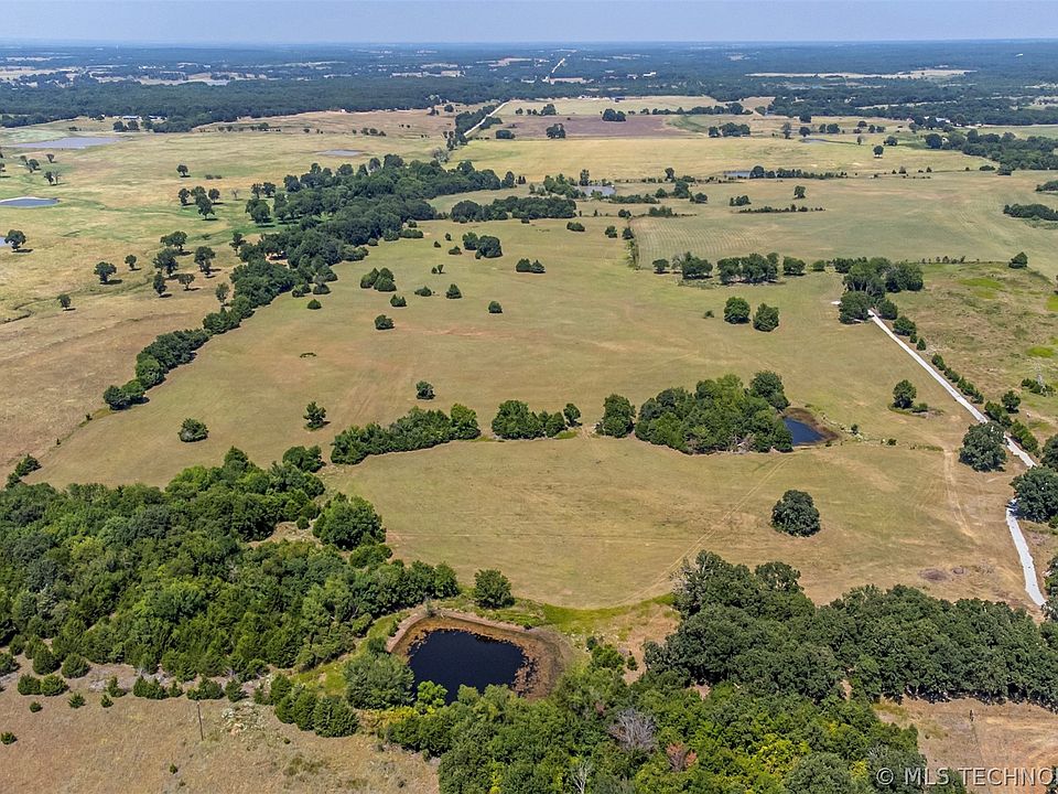 2nd image of Wallace Rd