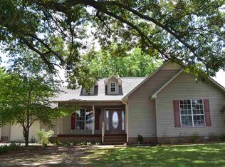 19 Double Springs Rd, Humboldt, TN 38343