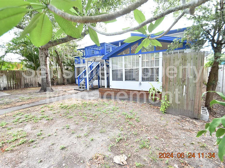 2926 51st St S #1 — Photo 3