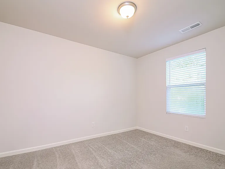 2400 Harbor Cv SW — Photo 12