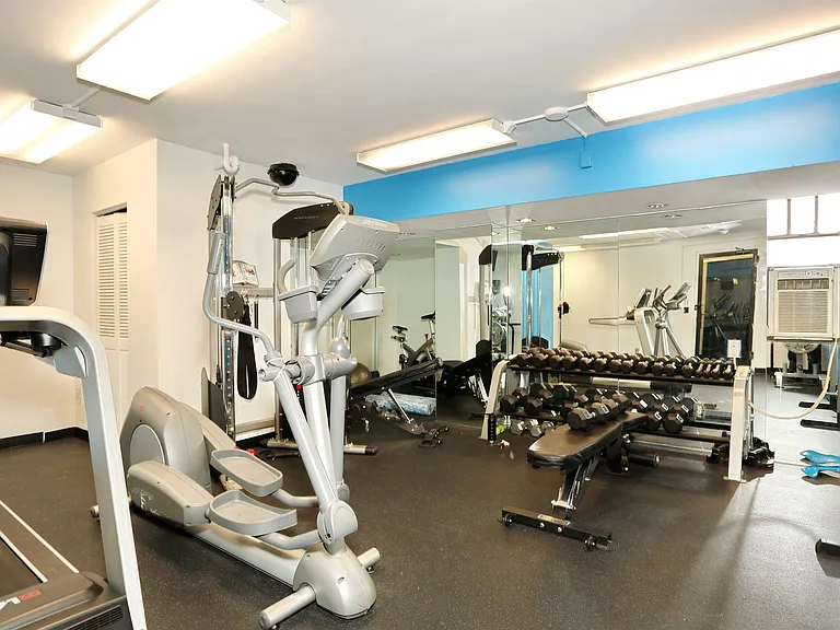 6515 Boulevard East #10C — Photo 11