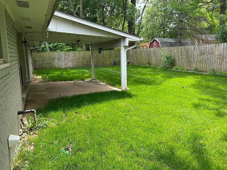 4304 S Ash Pl — Photo 16