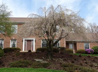 14 Rice Dr, Dallas, PA 18612