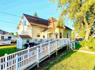 703 Stephenson Ave, Escanaba, MI 49829