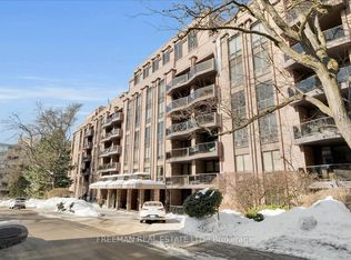 350 Lonsdale Rd #303, Toronto, ON M5P1R6