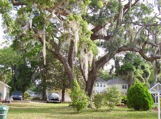 1018 11th St, Port Royal, SC 29935