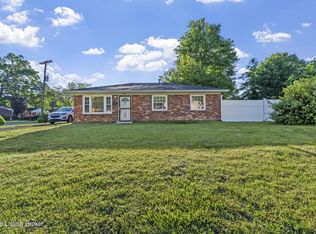 5611 Mary Ellen Dr, Louisville, KY 40214