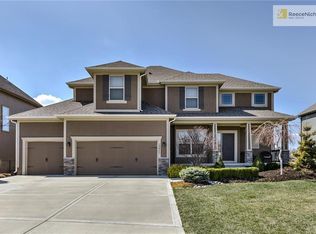 10812 S Millbrook Ln, Olathe, KS 66061