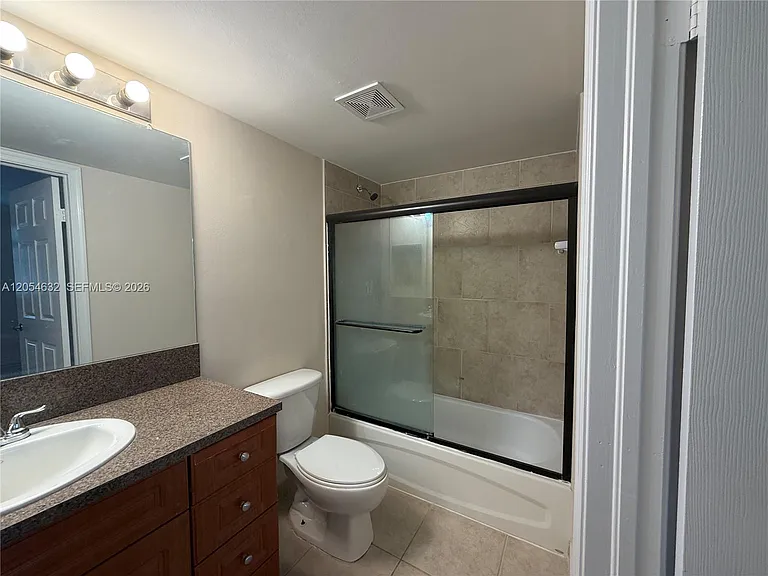 6195 NW 186th St #114 — Photo 4