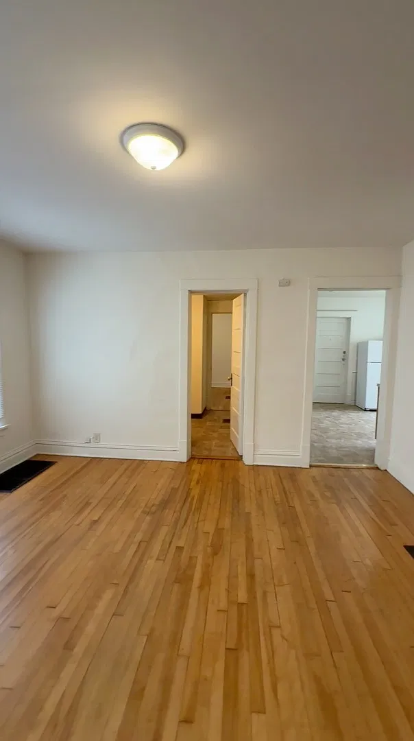1228 Mound St - Unit 1 — Photo 4