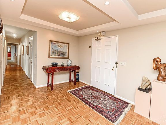2nd image of 2444 Madison Rd Unit 507