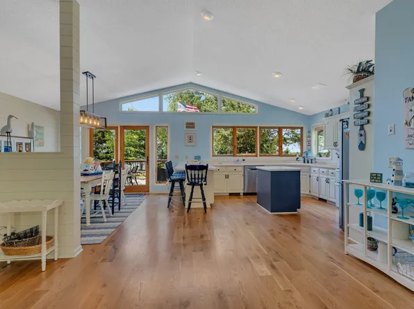 74308 323rd St, South Haven, MN 55382