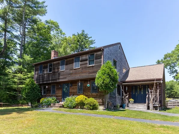33 Boot Pond Rd, Plymouth, MA 02360