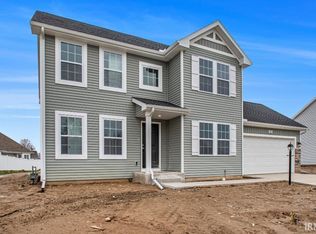 406 W Daybreak Dr, Lakeville, IN 46536