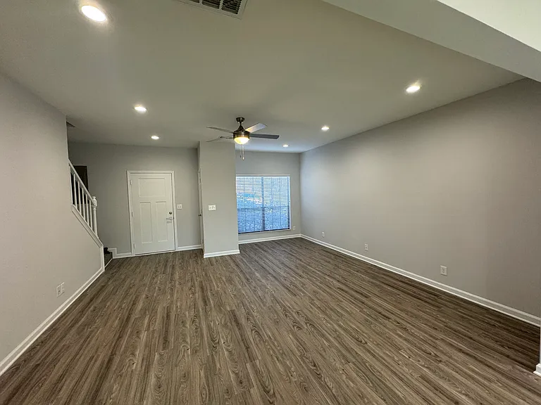 126 Le Club Dr — Photo 3