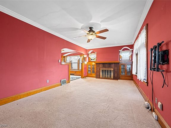 4th image of 6203 Charles Ave