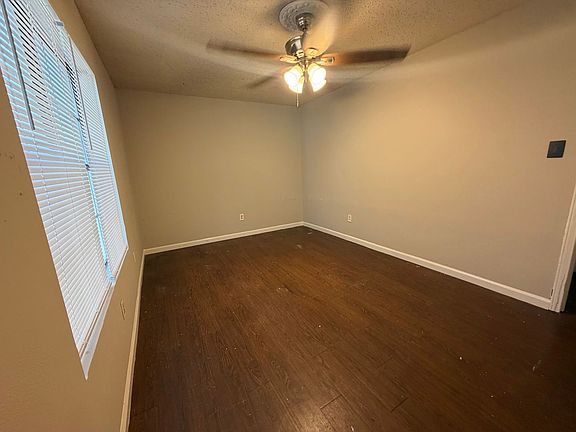 5th image of 712 Colorado Rd #3