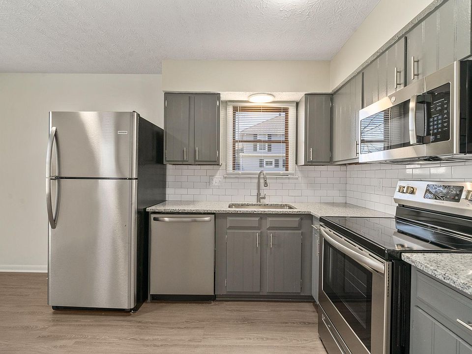 1st image of 108 North St #108