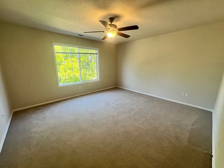 863 SE Bayshore Cir — Photo 36