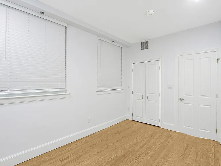 140 Boylston St #5 — Photo 6