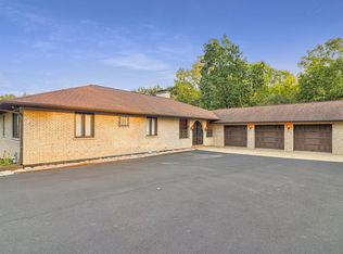 21855 W Hidden Valley Dr, Kildeer, IL 60047