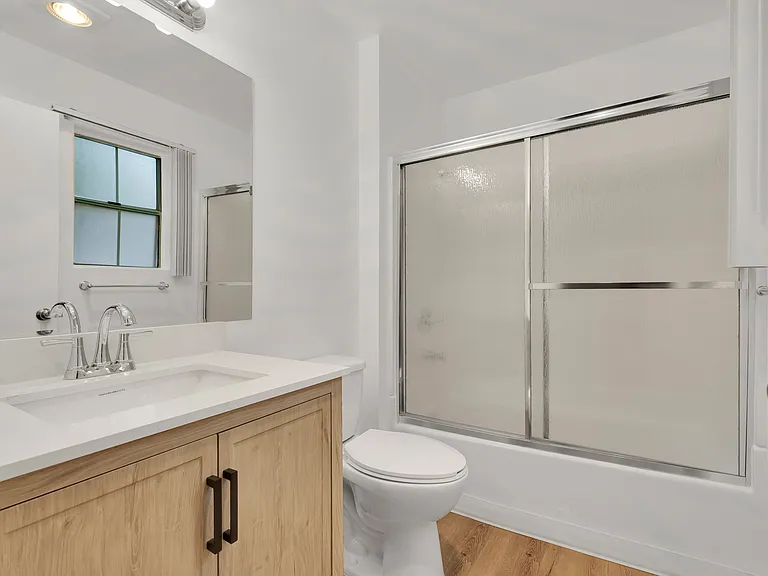 22415 Del Valle St — Photo 17