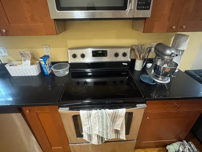 62 William St #2A — Photo 3