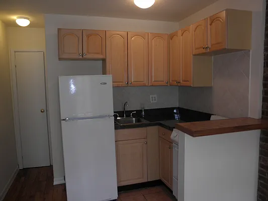 Rented by RV Realty | media 25