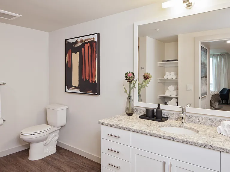 Mariblu at Southcenter 55+ Active Adult Apartments — Photo 11