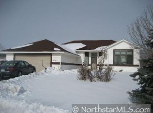 5722 88th Cres N, Brooklyn Park, MN 55443