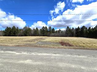 55 Des Pins St, Edmundston, NB E7C2G1