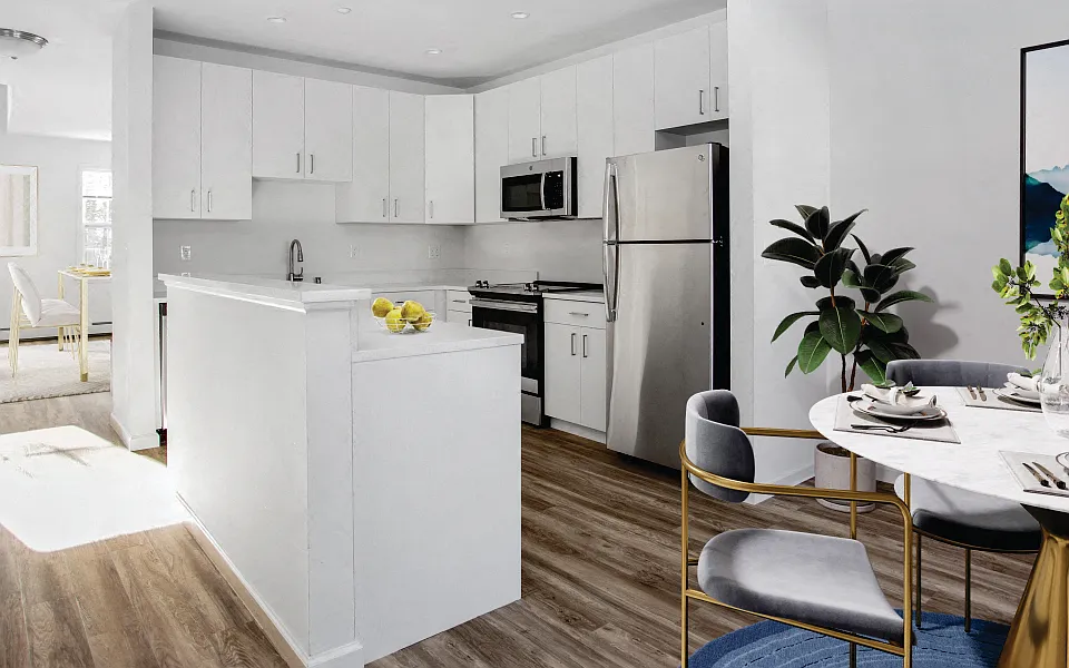 Echo Pond Luxury Apartments