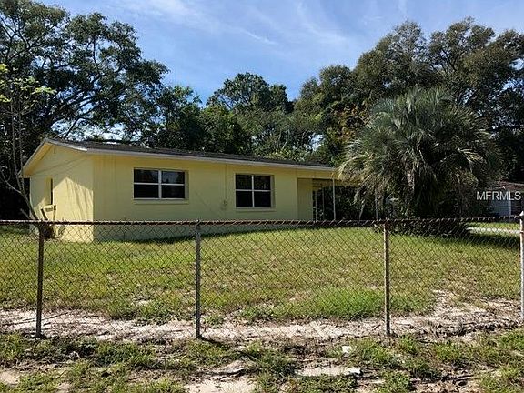 2nd image of 707 Oaklando Dr