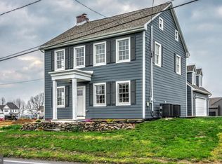 1529 Village Rd, Strasburg, PA 17579