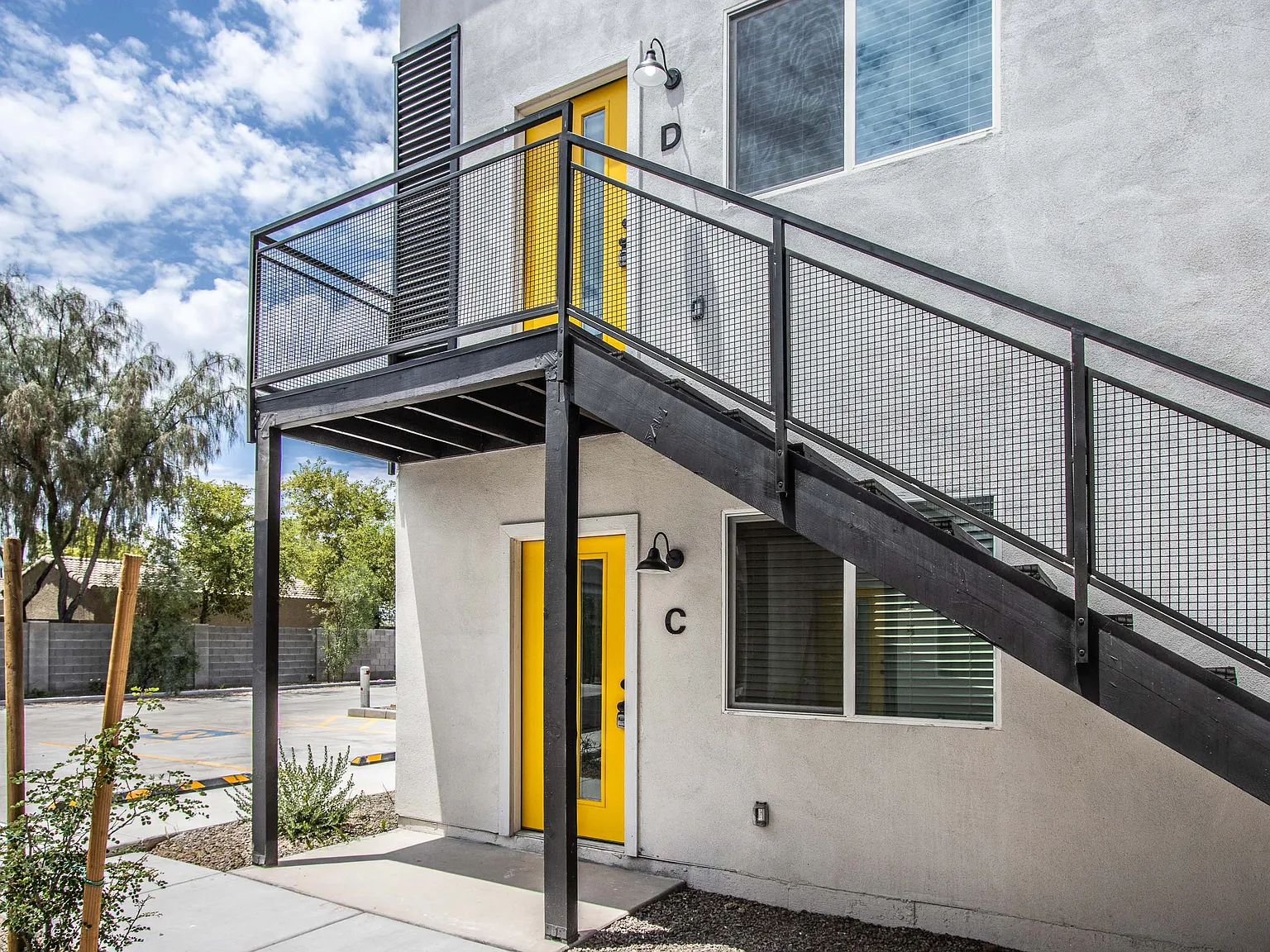 $999 move in special 3 beds 2 bath!! — Photo 1